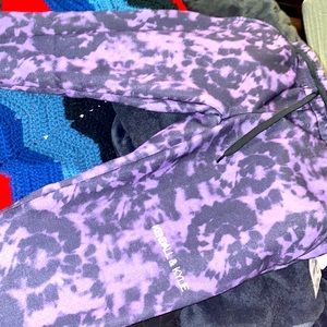 Purple and black jogger pants Kendall and Kylie brand new is medium